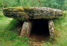 Découverte des dolmens du Quercy – Laramière